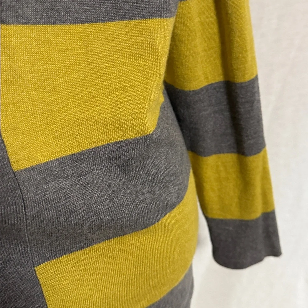 Neiman Marcus Yellow and Gray Rayon open front Cardigan Butter Soft EUC Medium